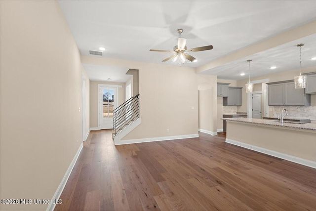302 Wells Drive, Hernando, MS 38632