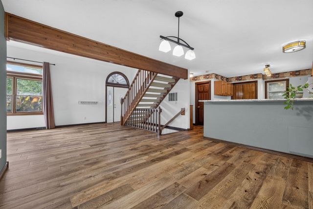 4219 E Summer Set Street, Springfield, MO 65802