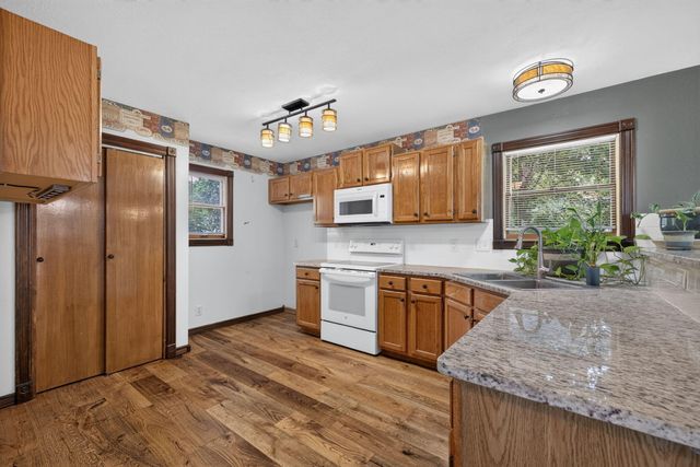 4219 E Summer Set Street, Springfield, MO 65802