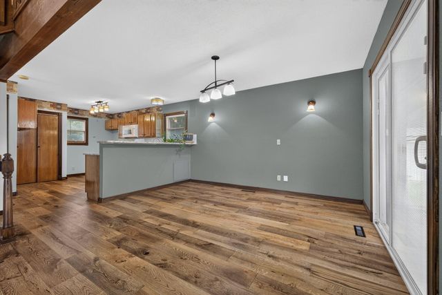 4219 E Summer Set Street, Springfield, MO 65802