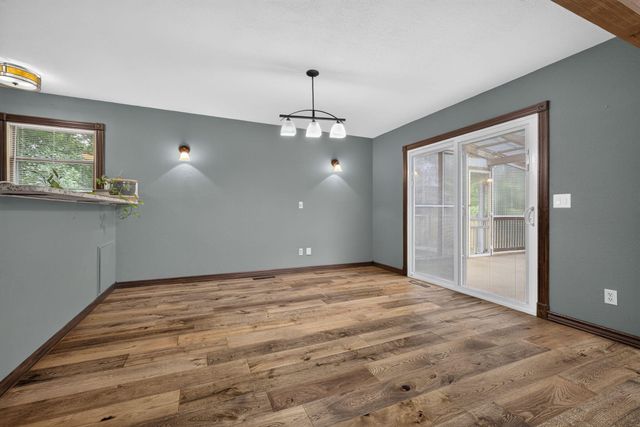 4219 E Summer Set Street, Springfield, MO 65802