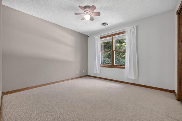 4219 E Summer Set Street, Springfield, MO 65802