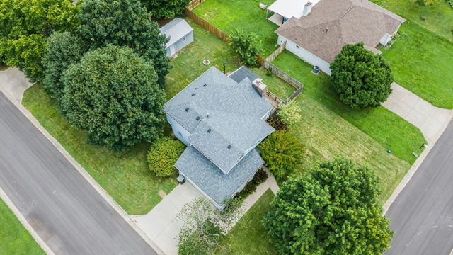 4219 E Summer Set Street, Springfield, MO 65802