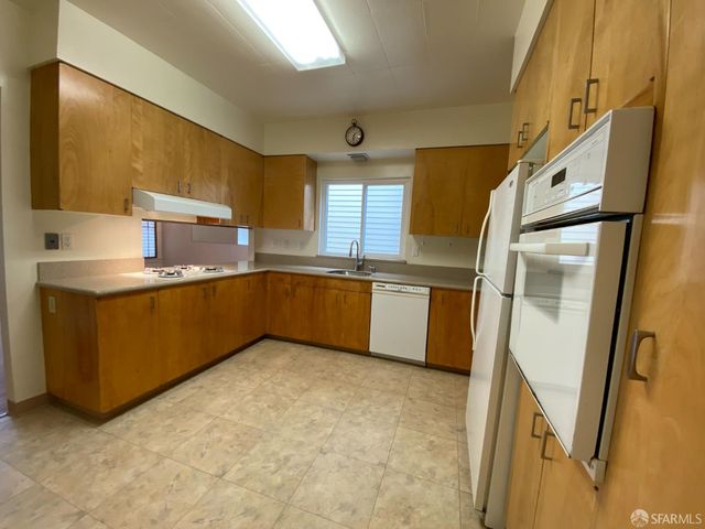 775 34th Avenue, San Francisco, CA 94121