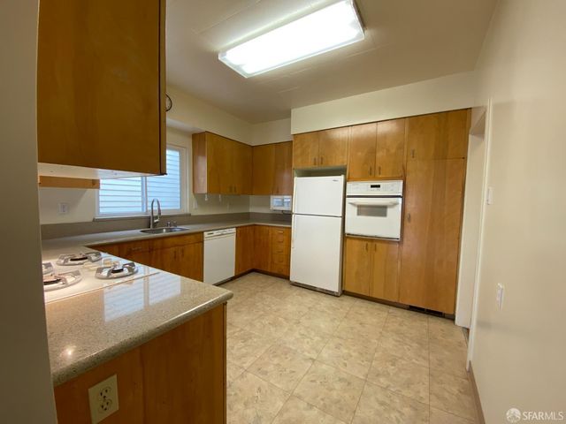 775 34th Avenue, San Francisco, CA 94121