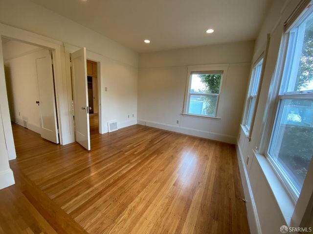 775 34th Avenue, San Francisco, CA 94121