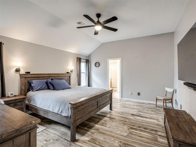 316 E Charlotte Terrace, Mustang, OK 73064