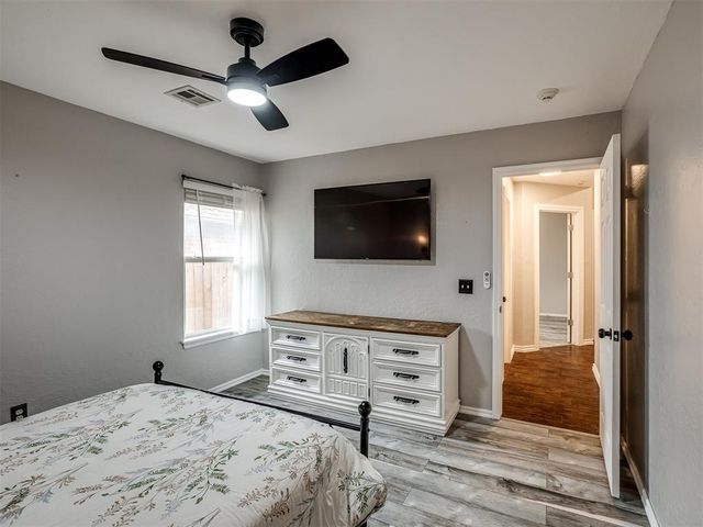 316 E Charlotte Terrace, Mustang, OK 73064