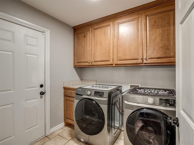 316 E Charlotte Terrace, Mustang, OK 73064