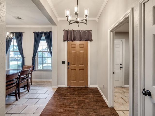 316 E Charlotte Terrace, Mustang, OK 73064