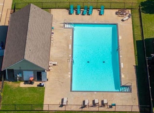 316 E Charlotte Terrace, Mustang, OK 73064