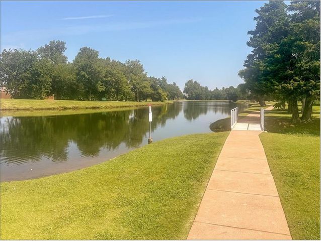 316 E Charlotte Terrace, Mustang, OK 73064