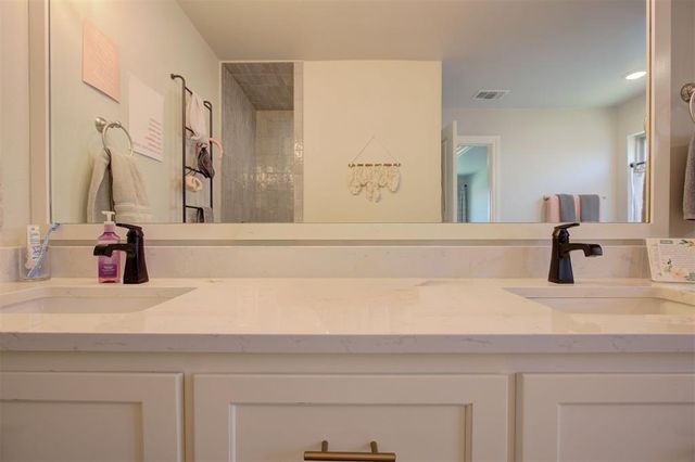 409 Greens Parkway, Norman, OK 73069