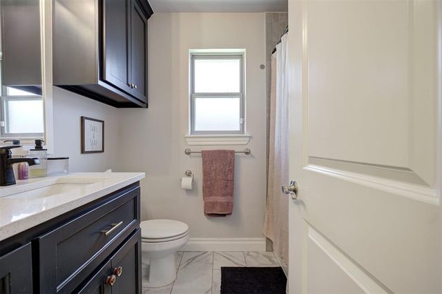 409 Greens Parkway, Norman, OK 73069