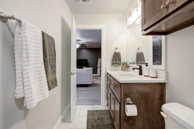 409 Greens Parkway, Norman, OK 73069