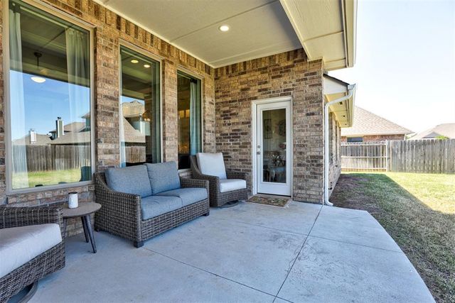 409 Greens Parkway, Norman, OK 73069