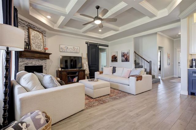 409 Greens Parkway, Norman, OK 73069