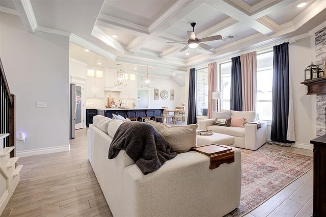 409 Greens Parkway, Norman, OK 73069