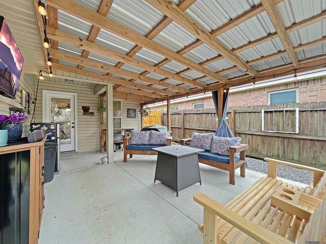 22839 Cabo Ln, Denham Springs, LA 70726