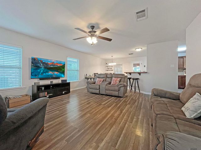 22839 Cabo Ln, Denham Springs, LA 70726