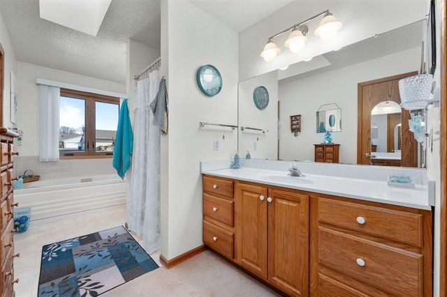 1143 Weather Ridge Road, Chippewa Falls, WI 54729