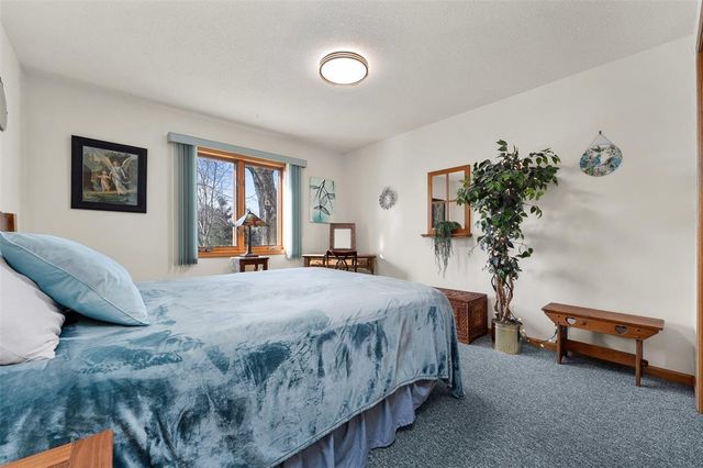 1143 Weather Ridge Road, Chippewa Falls, WI 54729