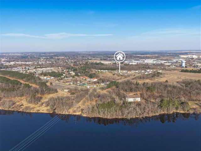 1143 Weather Ridge Road, Chippewa Falls, WI 54729