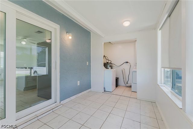 16593 Davis RD, Fort Myers, FL 33908