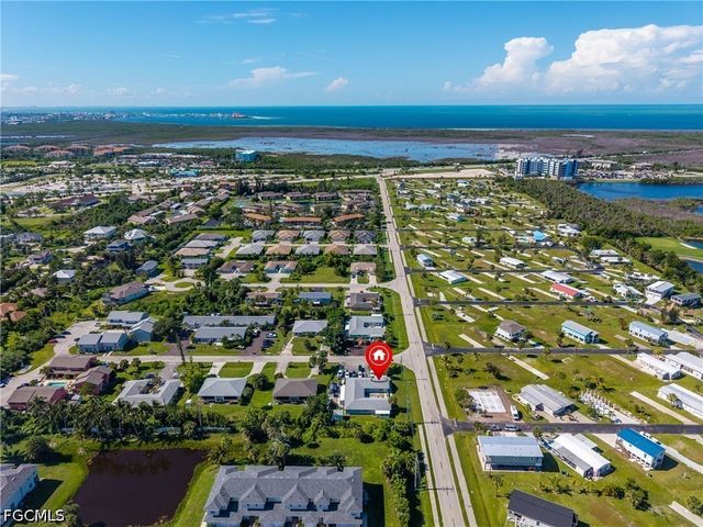16593 Davis RD, Fort Myers, FL 33908