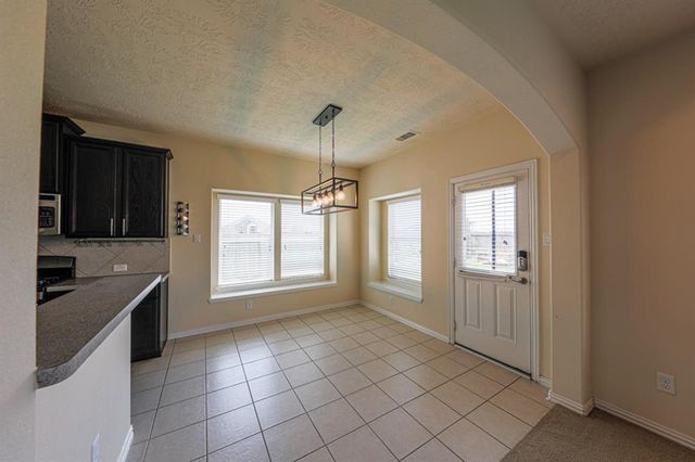 140 Avery Springs Lane, League City, TX 77539