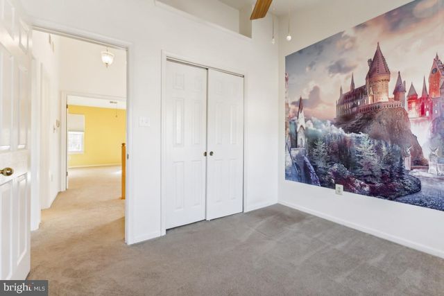 5835 STREAM POND CT, Centreville, VA 20120