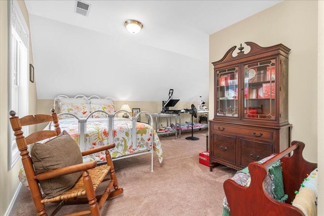 2496 Eastway Drive, Lexington, KY 40503