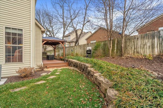 2496 Eastway Drive, Lexington, KY 40503