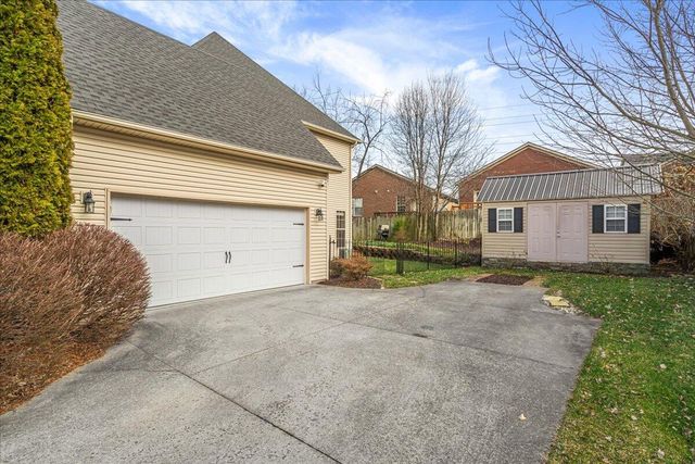 2496 Eastway Drive, Lexington, KY 40503