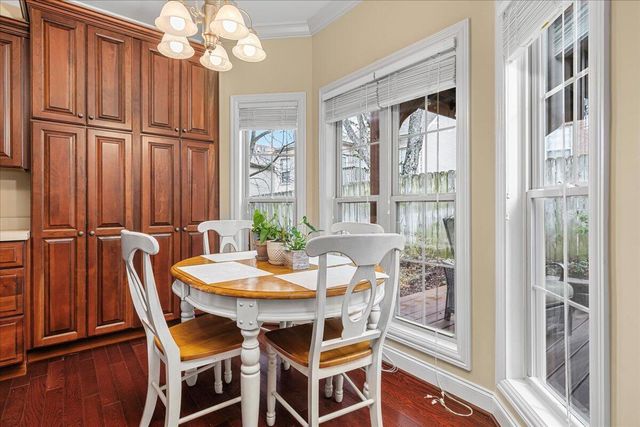 2496 Eastway Drive, Lexington, KY 40503