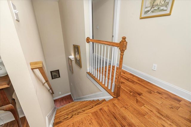 2496 Eastway Drive, Lexington, KY 40503