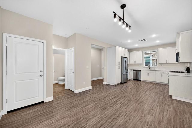 10853 Portico Cir, Rancho Cordova, CA 95670