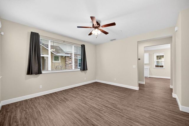 10853 Portico Cir, Rancho Cordova, CA 95670