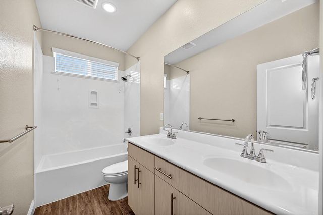 10853 Portico Cir, Rancho Cordova, CA 95670