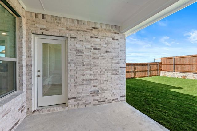 1800 Willowhurst Lane, Anna, TX 75409