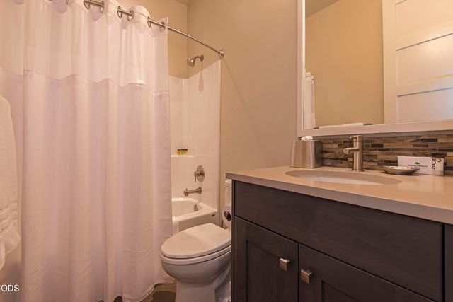 19238 Solomon Drive, Bend, OR 97702