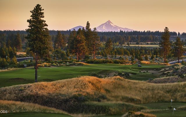 19238 Solomon Drive, Bend, OR 97702