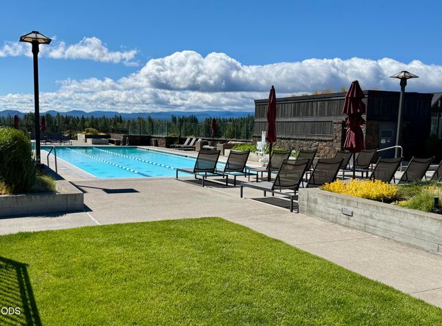19238 Solomon Drive, Bend, OR 97702