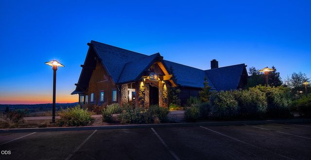 19238 Solomon Drive, Bend, OR 97702