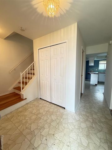 3622 Dawn Drive, Warren, MI 48092