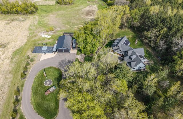 5211 Trading Post Trail S, Afton, MN 55001