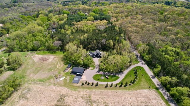5211 Trading Post Trail S, Afton, MN 55001