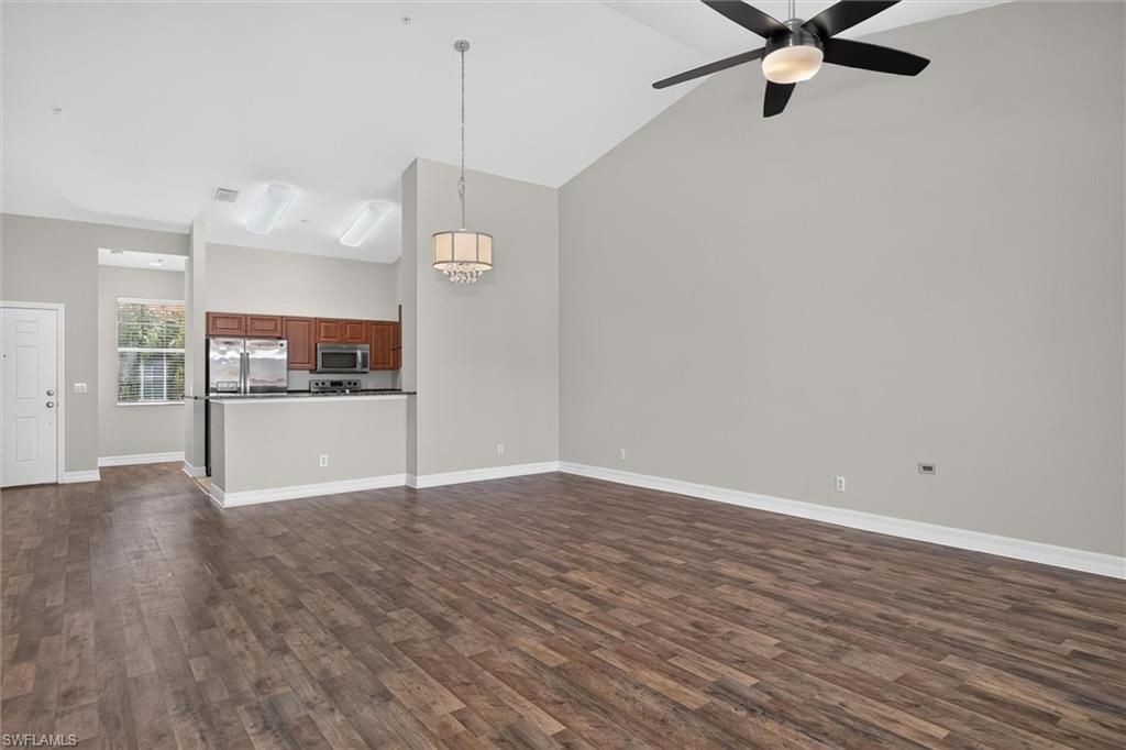 8521 Oakshade CIR 422, FORT MYERS, FL 33919 — photo 2