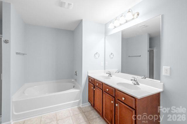 4921 William Caldwell Avenue, Charlotte, NC 28213
