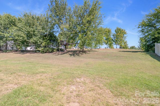 4921 William Caldwell Avenue, Charlotte, NC 28213